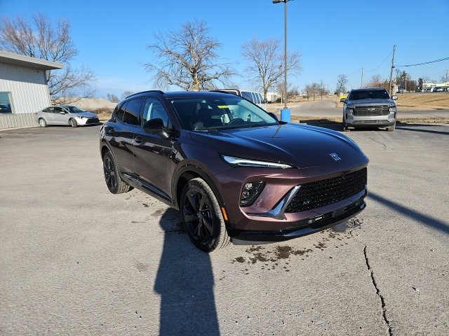 New 2025 Buick Envision Sport Touring image 4