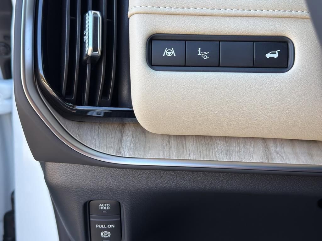 New 2026 Nissan Armada Platinum Reserve image 25