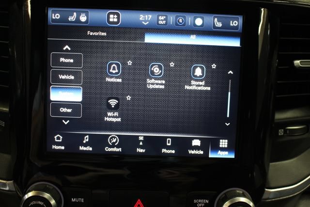 Used 2022 RAM 2500 Laramie AWD/4WD image 32