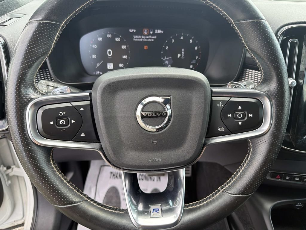 Used 2020 Volvo XC40 T5 R-Design w/ Protection Package Premier AWD/4WD image 9