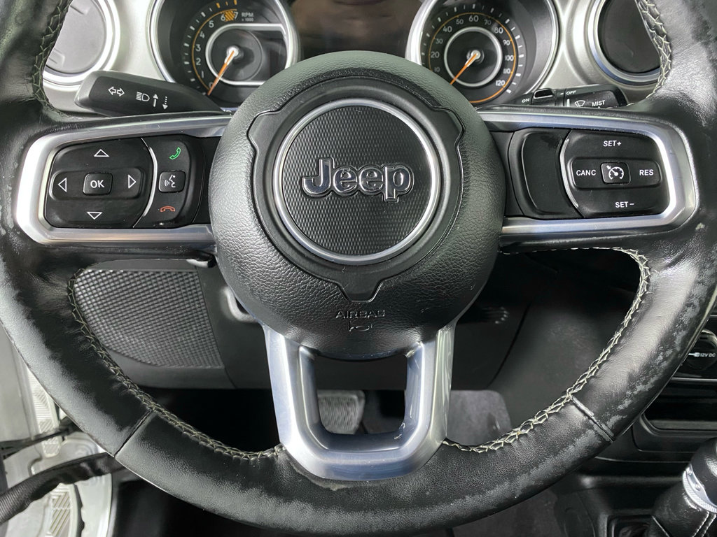 Used 2018 Jeep Wrangler Unlimited Sahara image 23
