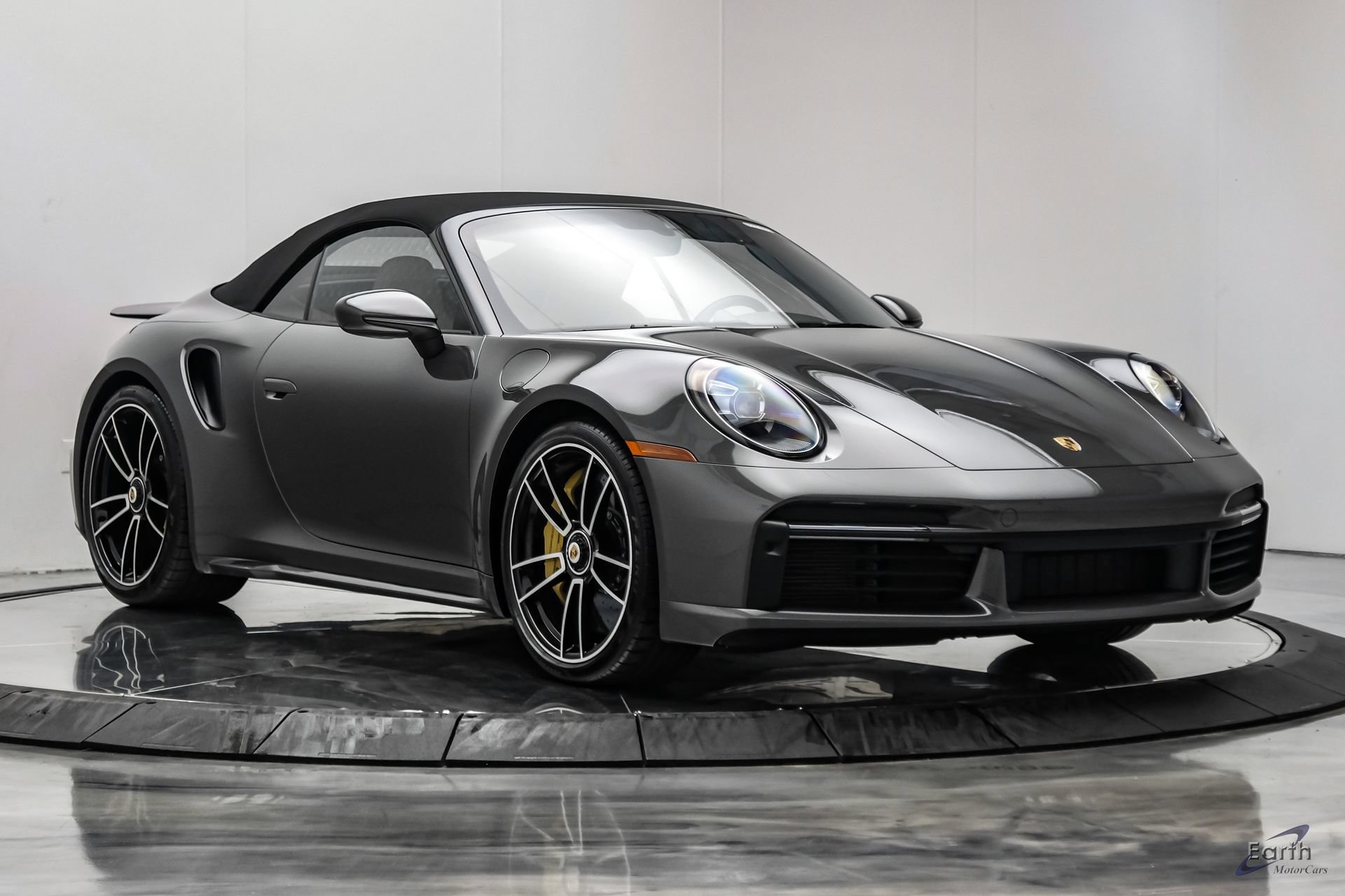 Used 2024 Porsche 911 Turbo S AWD/4WD image 31
