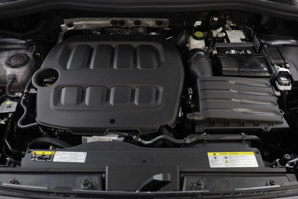 Used 2026 Volkswagen Tiguan SE AWD/4WD image 22
