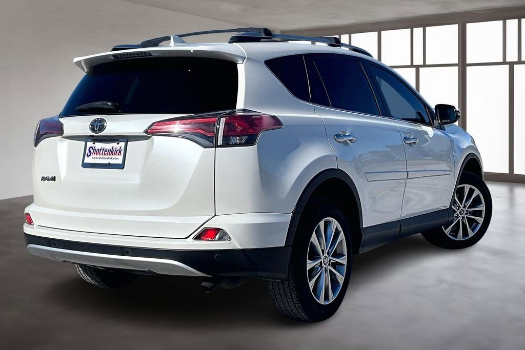 Used 2016 Toyota RAV4 Limited image 6