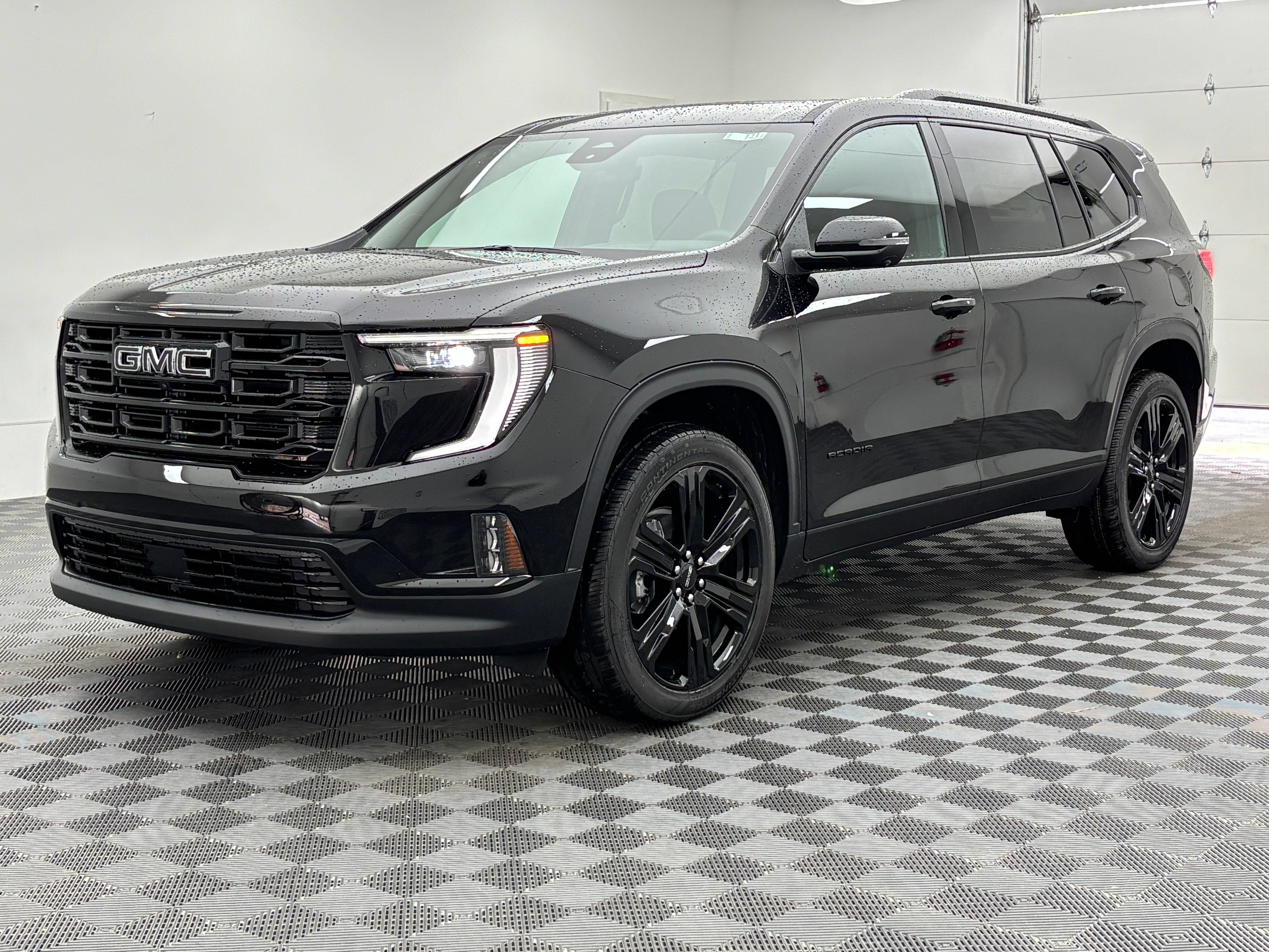 New 2027 GMC Acadia Elevation w/ Black Edition AWD/4WD image 2