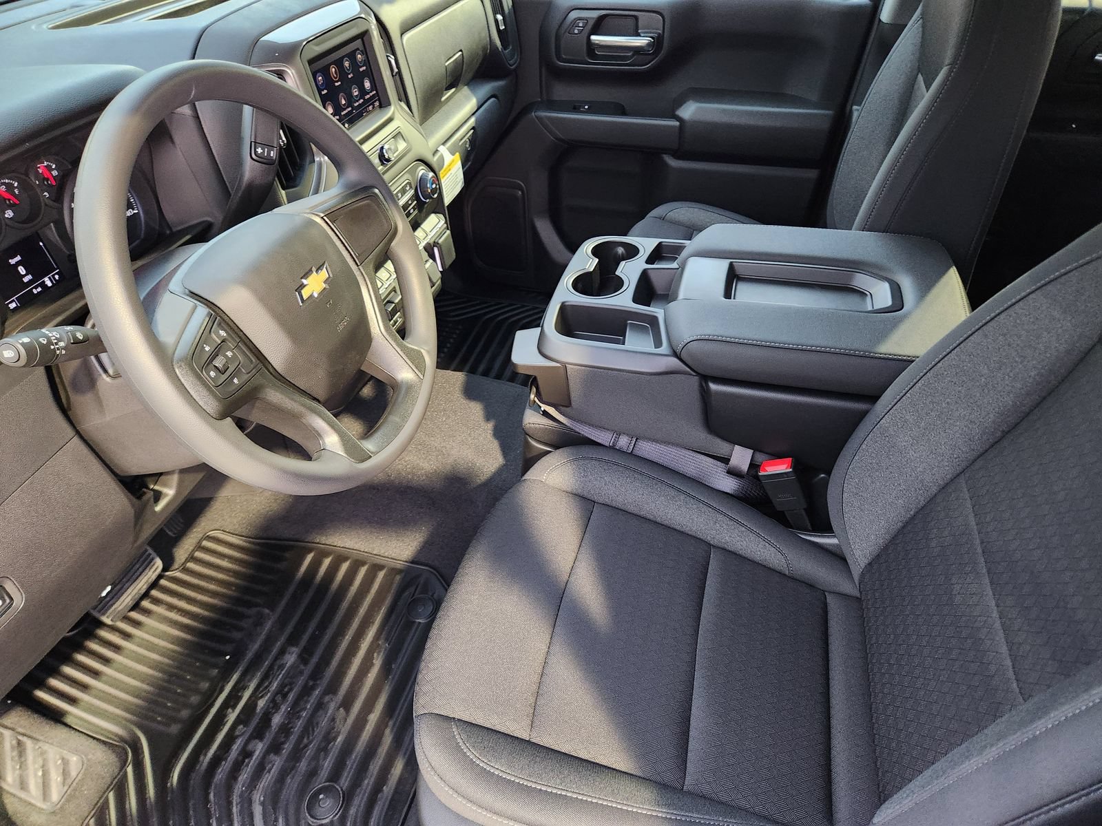 New 2026 Chevrolet Silverado 1500 Custom w/ LPO, Dark Essentials Package RWD image 13