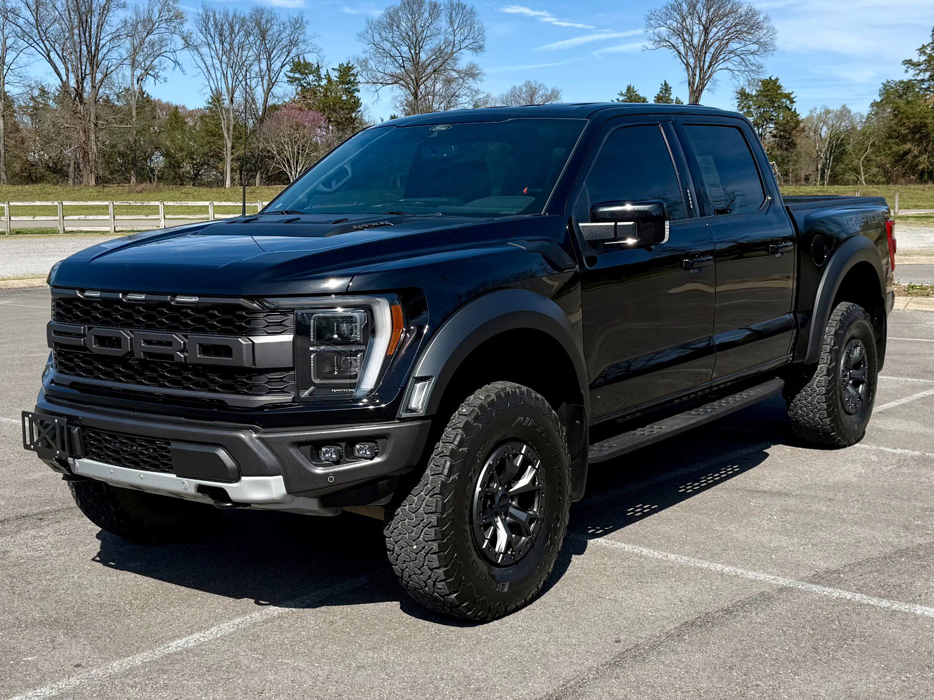 Used 2022 Ford F150 Raptor w/ Raptor 37 Performance Package AWD/4WD video 2