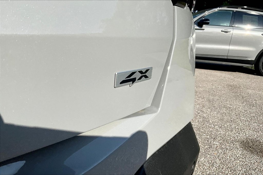 New 2026 Kia Sorento S AWD/4WD image 9