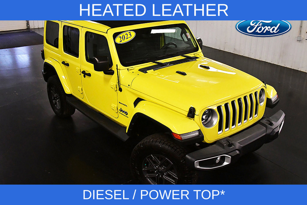 Used 2023 Jeep Wrangler Unlimited Sahara w/ LED Lighting Group AWD/4WD image 11