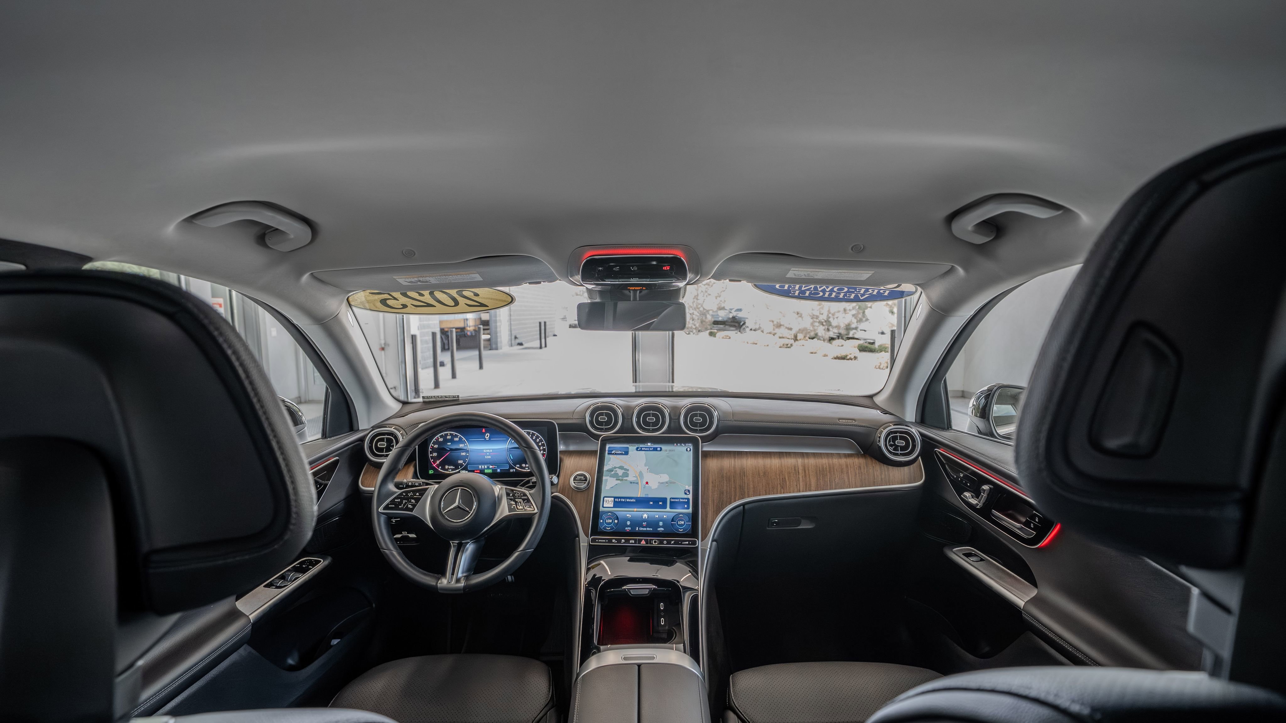 Certified 2025 Mercedes-Benz GLC 350e 4MATIC image 27