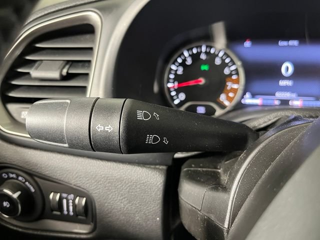 Used 2020 Jeep Renegade Limited AWD/4WD image 22