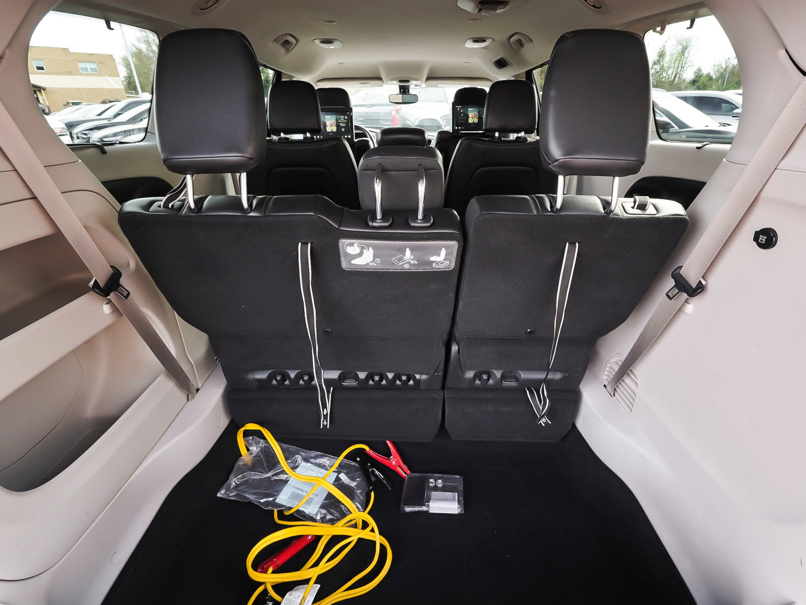 Used 2017 Chrysler Pacifica Touring-L Plus FWD image 51