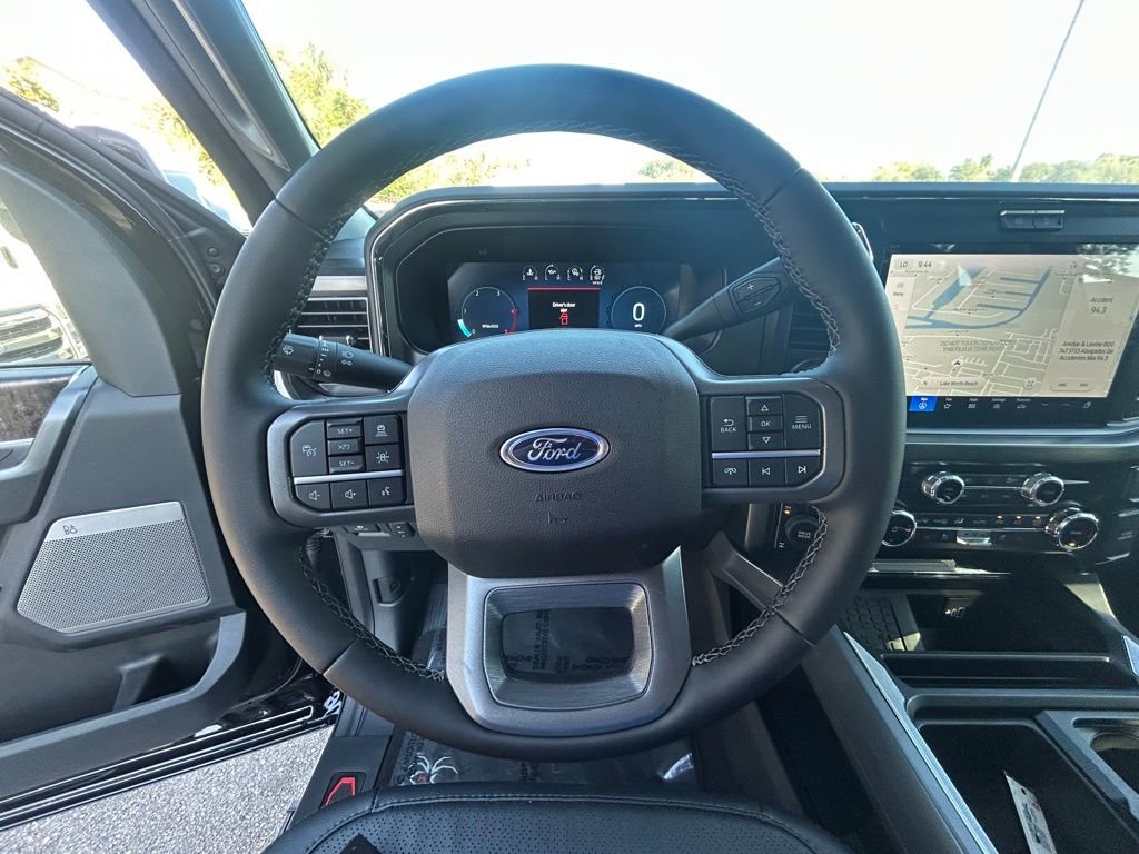 New 2025 Ford F350 Lariat w/ Lariat Ultimate Package image 13