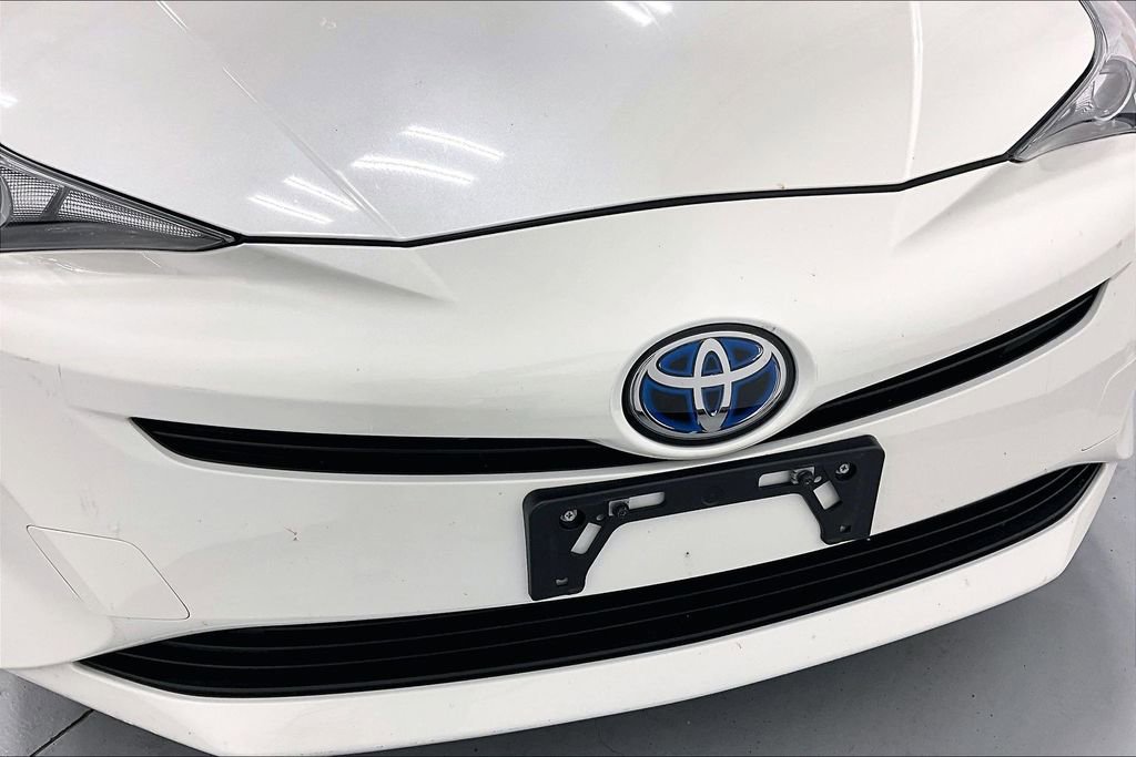 Used 2018 Toyota Prius One FWD image 36
