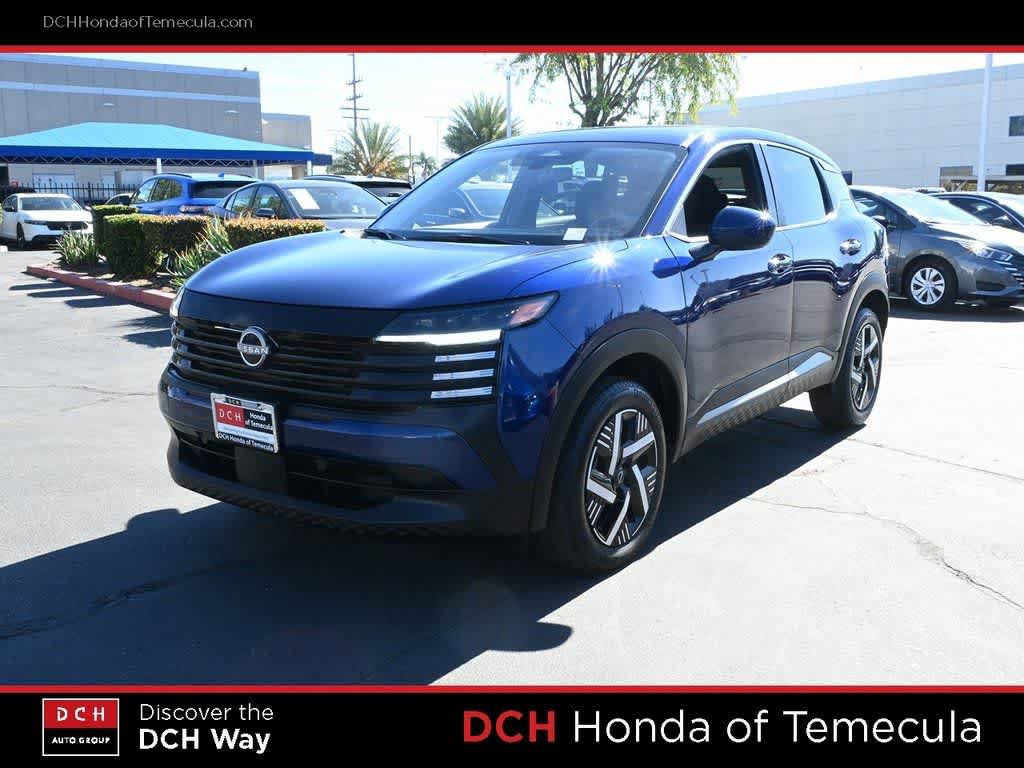 Used 2025 Nissan Kicks SV FWD image 1