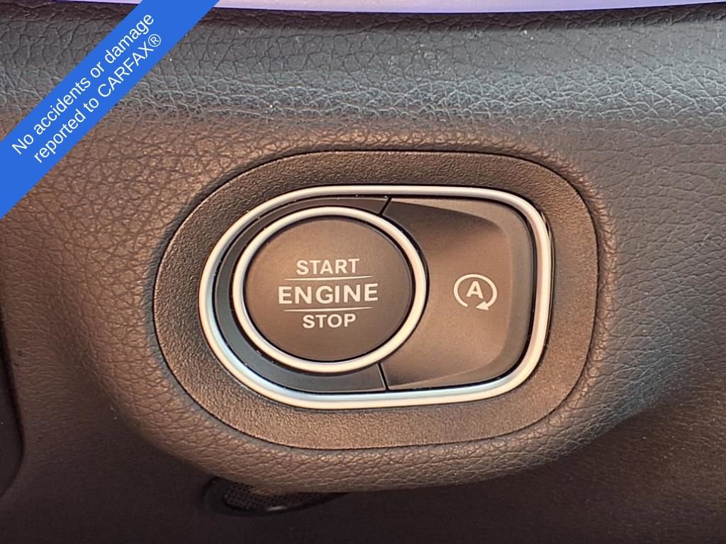 Used 2025 Mercedes-Benz GLE 350 4MATIC image 29