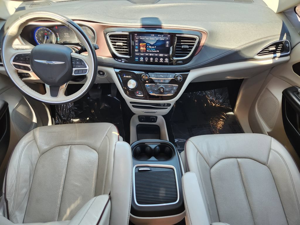 Used 2020 Chrysler Pacifica Limited FWD image 15