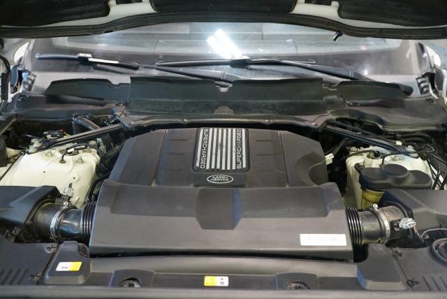 Used 2020 Land Rover Range Rover Sport HSE Dynamic AWD/4WD image 39