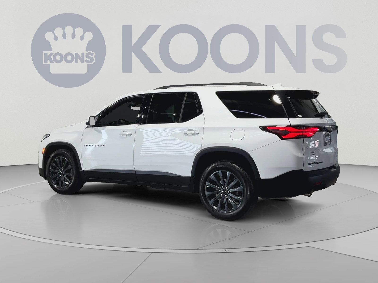 Used 2023 Chevrolet Traverse RS AWD/4WD image 8