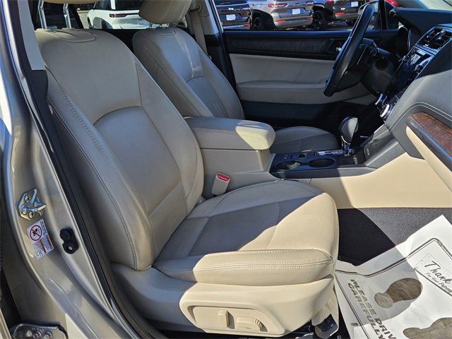 Used 2019 Subaru Outback 2.5i Limited image 15