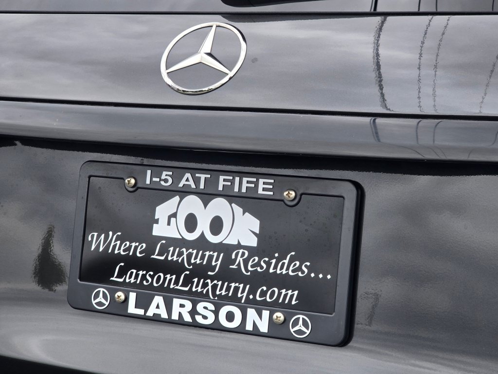 Used 2025 Mercedes-Benz GLC 300 4MATIC image 31