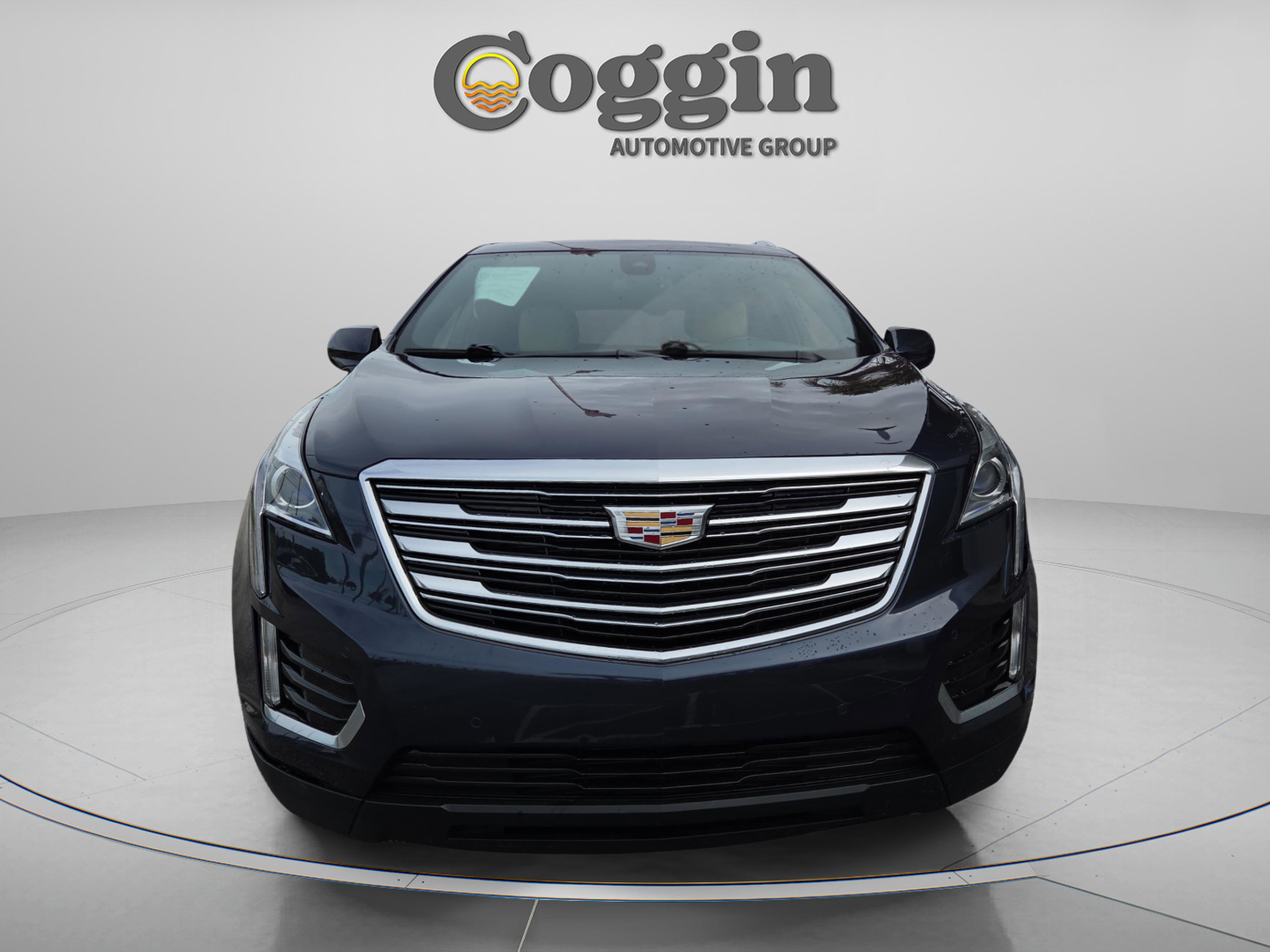 Used 2018 Cadillac XT5 Luxury w/ Driver Awareness Package FWD image 8