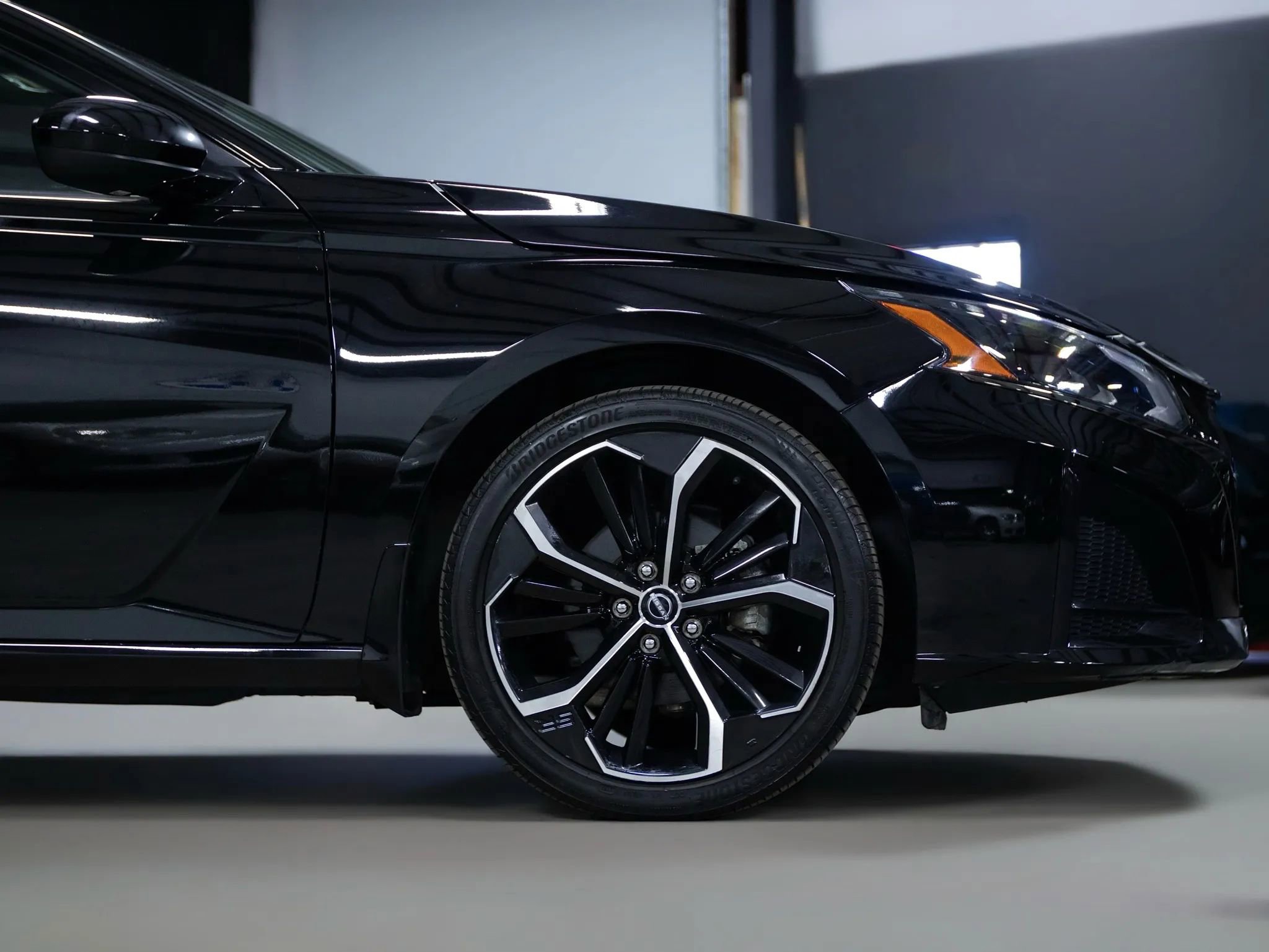 Used 2023 Nissan Altima 2.5 SR image 10