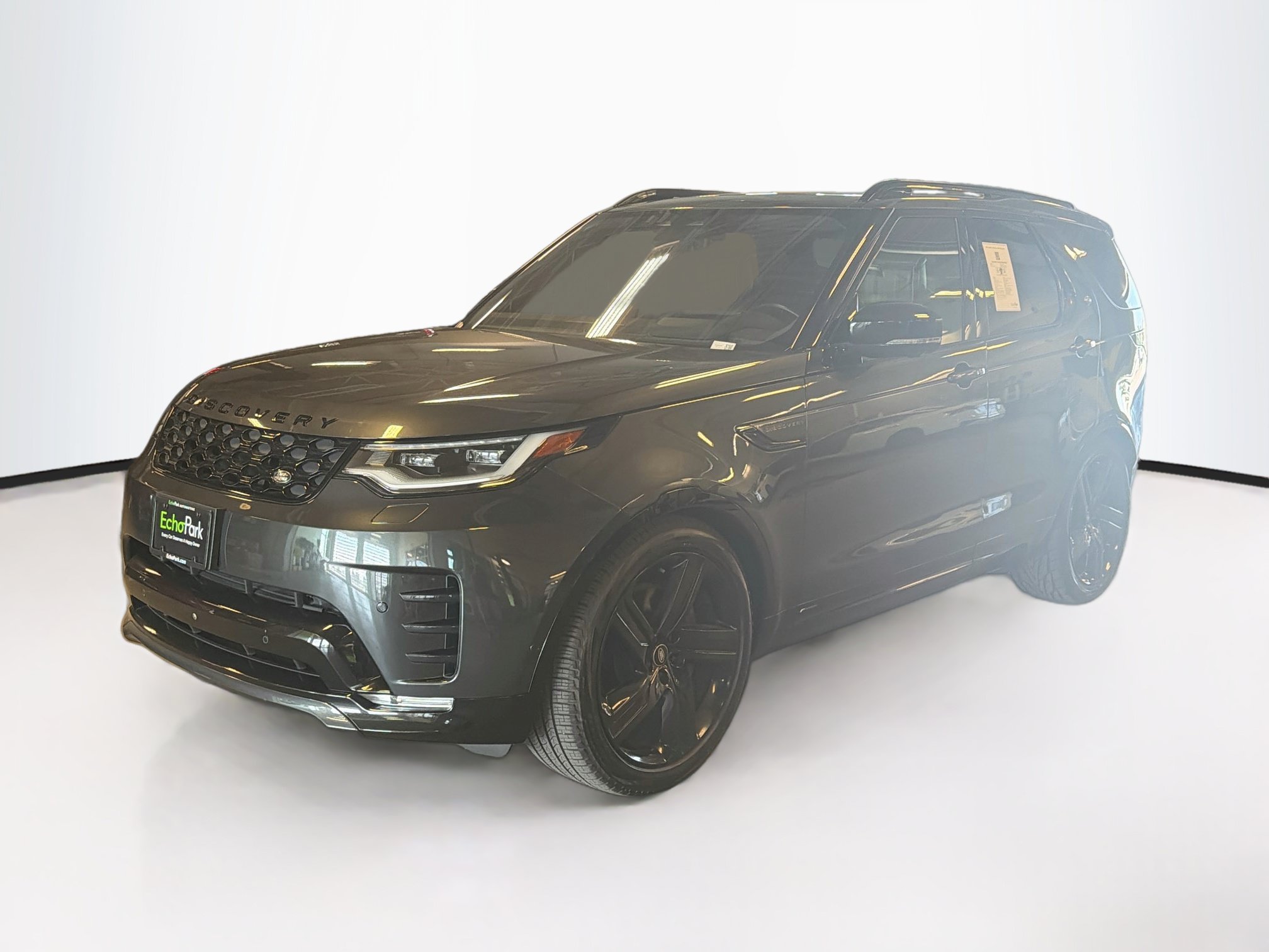 Used 2022 Land Rover Discovery HSE R-Dynamic AWD/4WD image 3