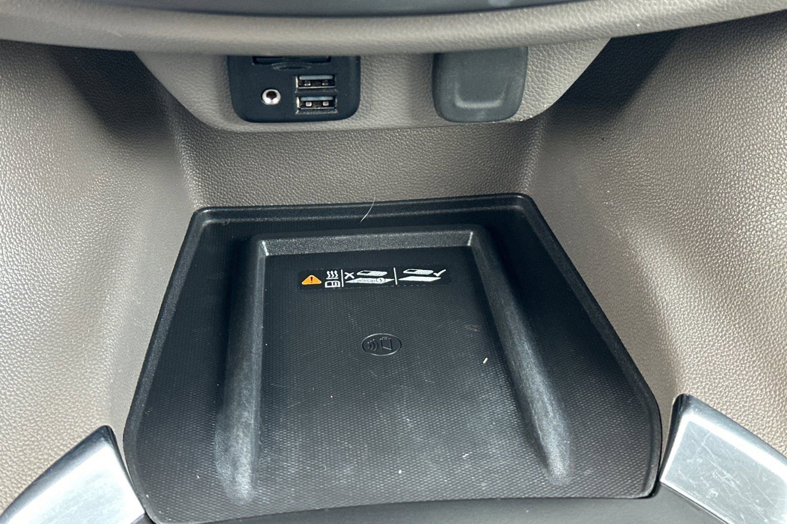 Used 2021 Chevrolet Traverse Premier w/ LPO, Floor Liner Package image 31