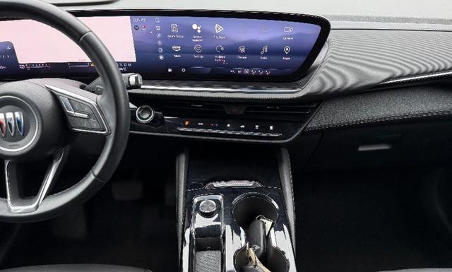 Used 2024 Buick Envision Preferred image 8