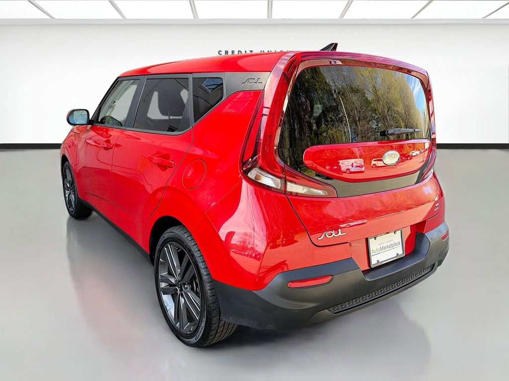 Used 2020 Kia Soul S image 4