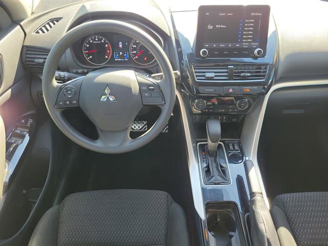 Used 2022 Mitsubishi Eclipse Cross LE image 31