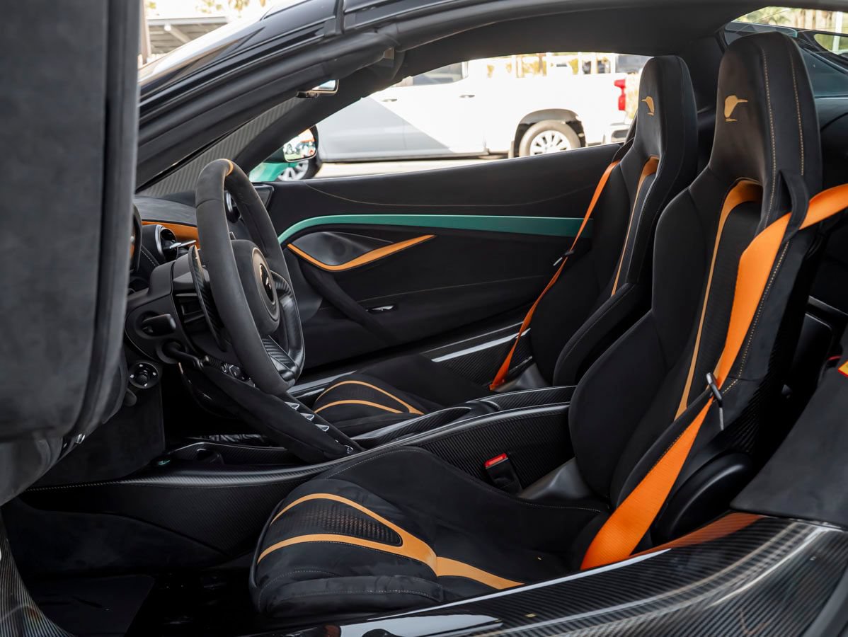 Used 2022 McLaren 765LT RWD image 20