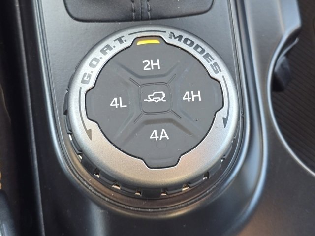 Used 2024 Ford Bronco Badlands image 19