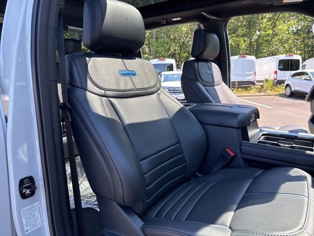 New 2026 Ford F250 Platinum image 24