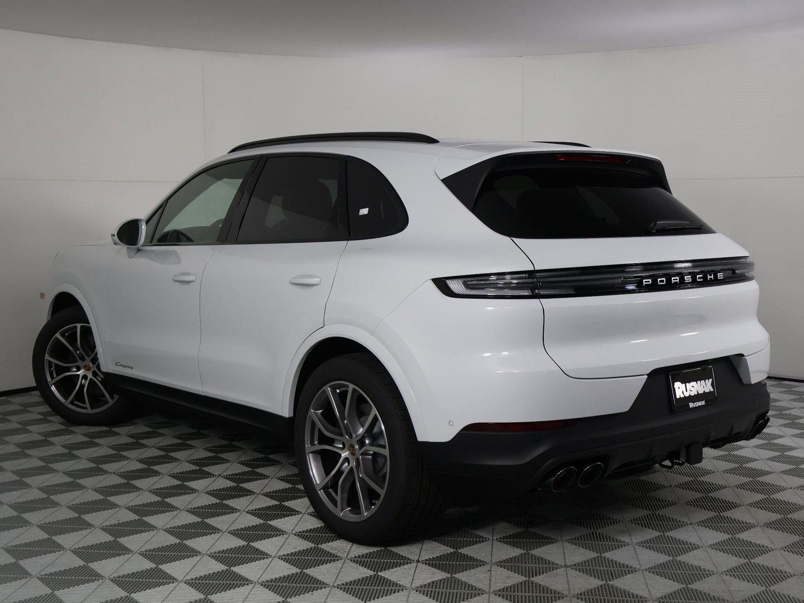 New 2026 Porsche Cayenne AWD/4WD image 3