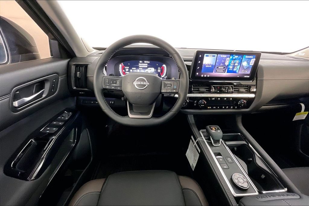 New 2026 Nissan Pathfinder Platinum w/ Accent Package image 28
