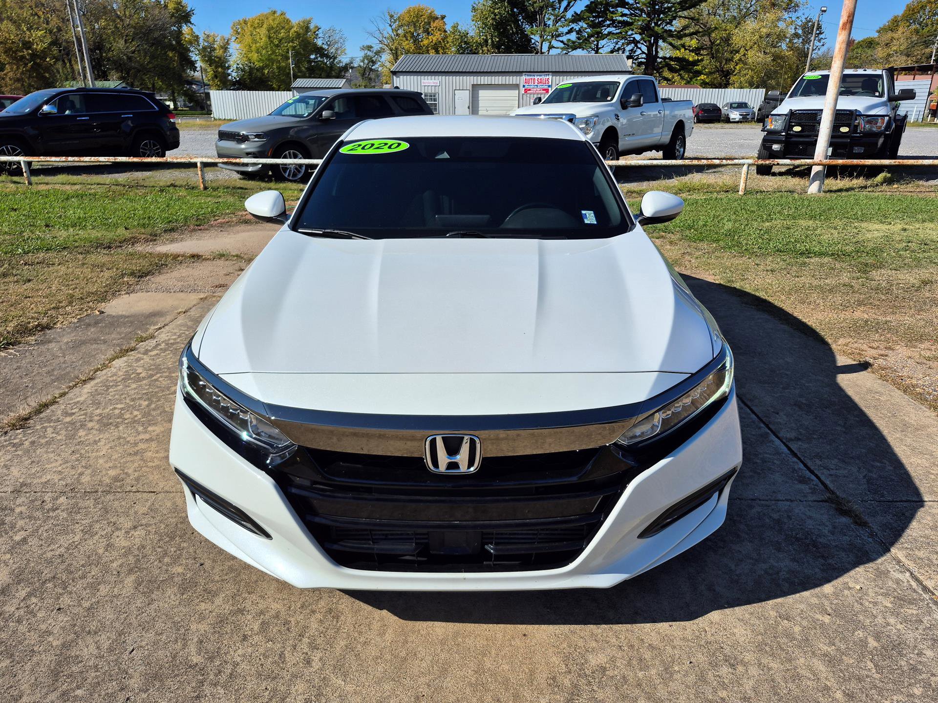 Used 2020 Honda Accord Sport image 2