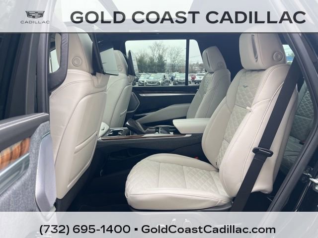 Certified 2026 Cadillac Escalade Platinum Sport AWD/4WD image 18