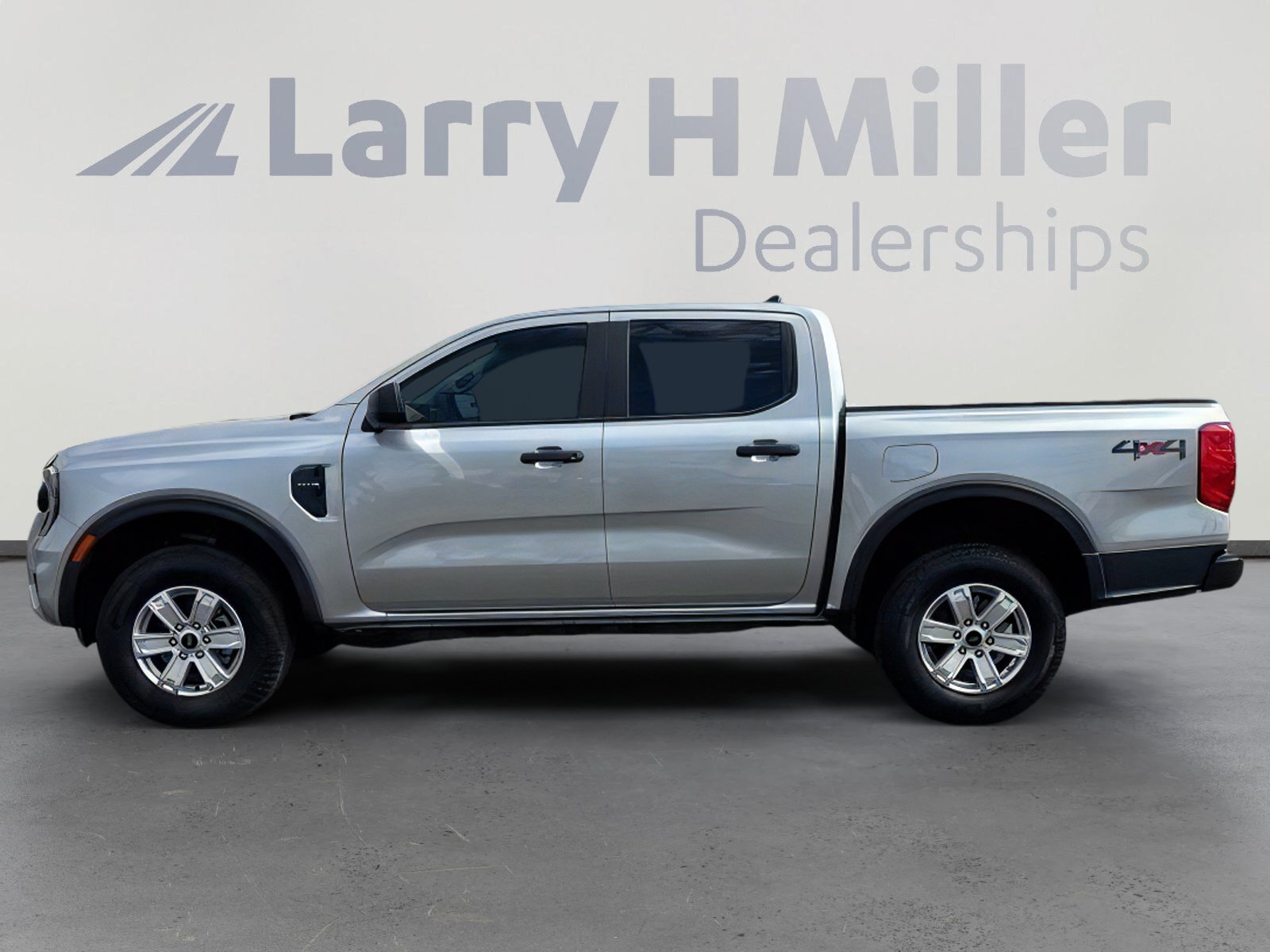 Used 2024 Ford Ranger XL w/ Trailer Tow Package AWD/4WD image 3