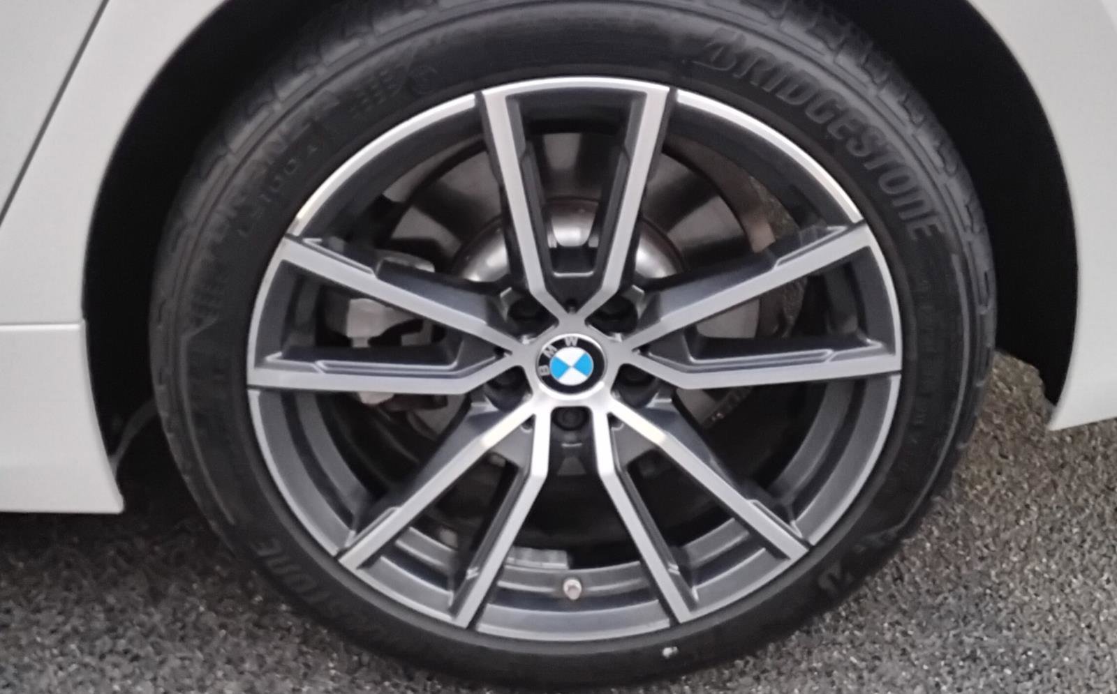 Used 2021 BMW 330i Sedan w/ Convenience Package image 12