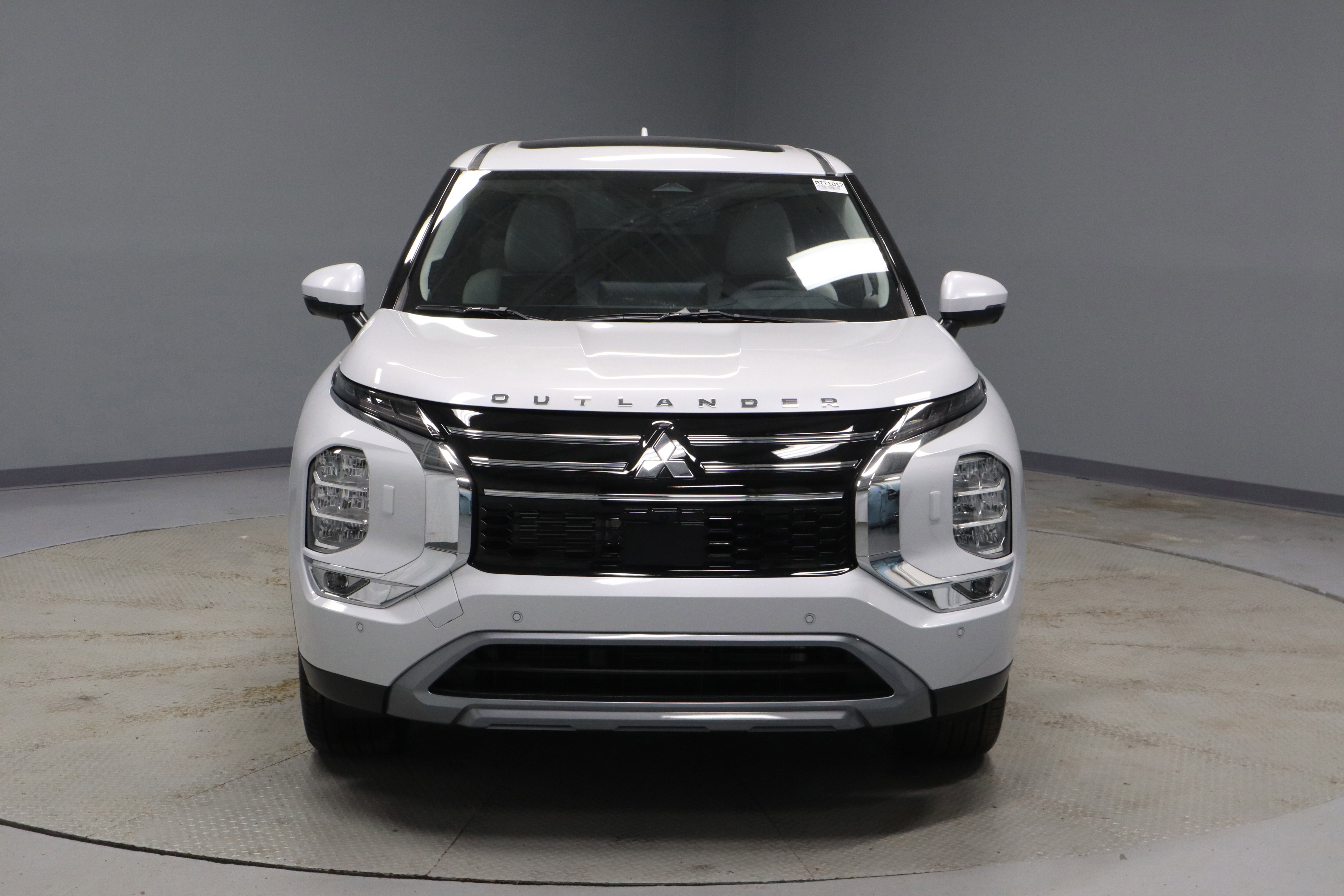 New 2026 Mitsubishi Outlander SE image 3