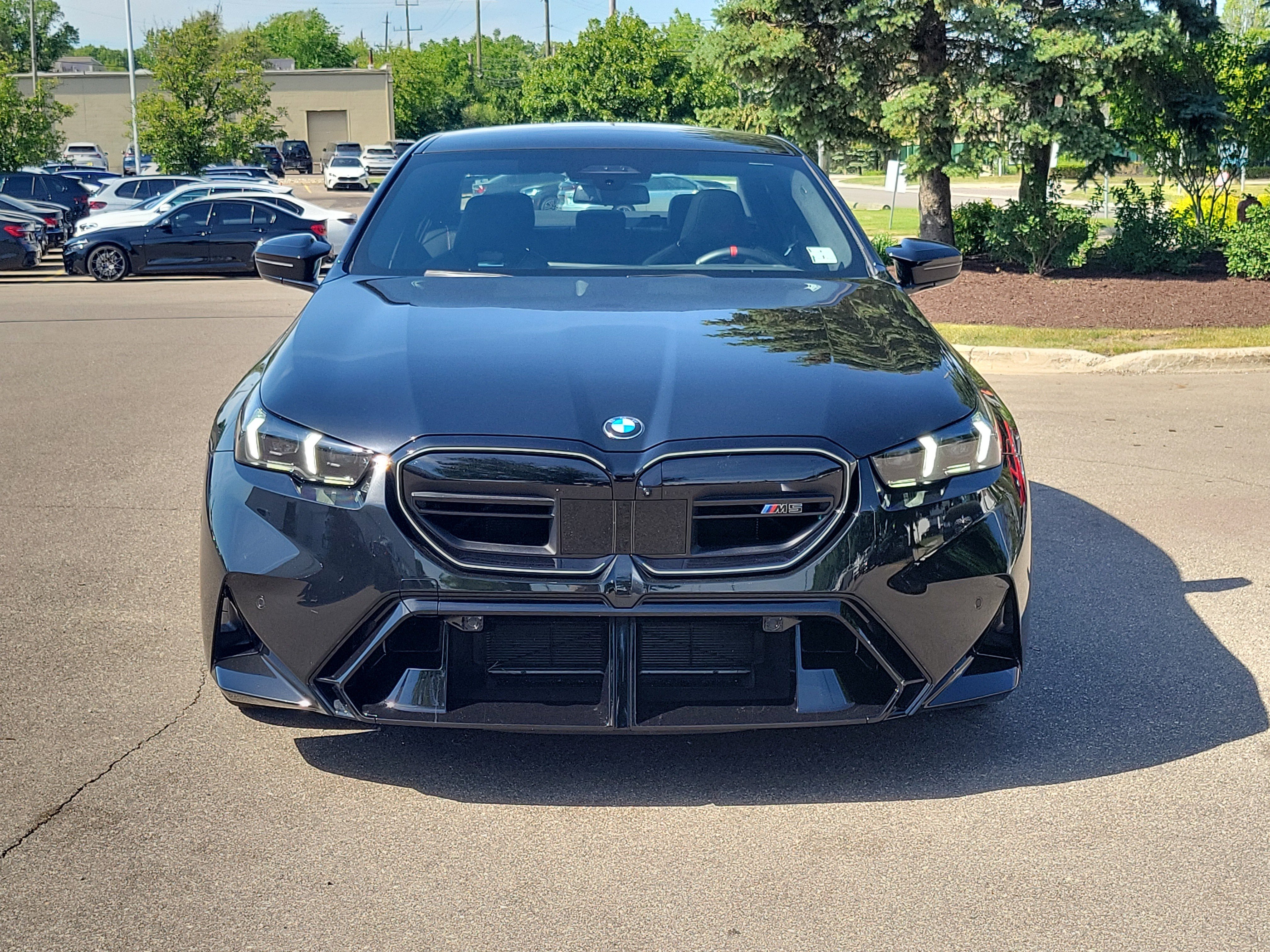 Used 2026 BMW M5 w/ Executive Package AWD/4WD video 2
