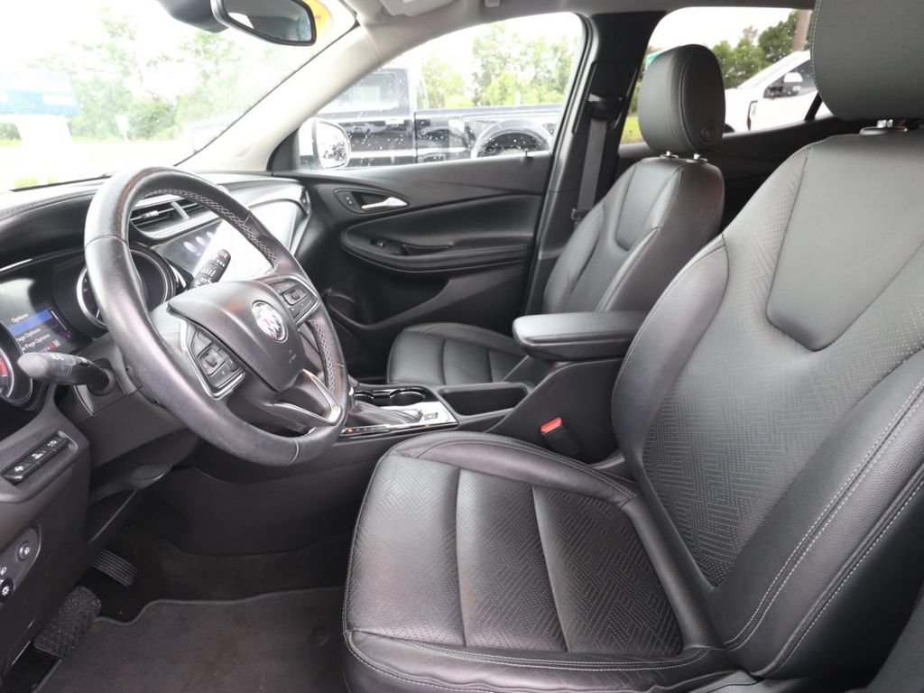 Used 2021 Buick Encore GX Essence w/ Advanced Technology Package AWD/4WD image 2