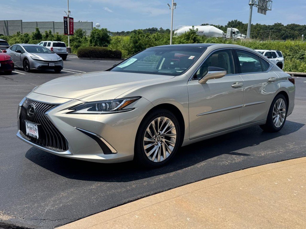 Used 2019 Lexus ES 350 w/ Accessory Package FWD image 8