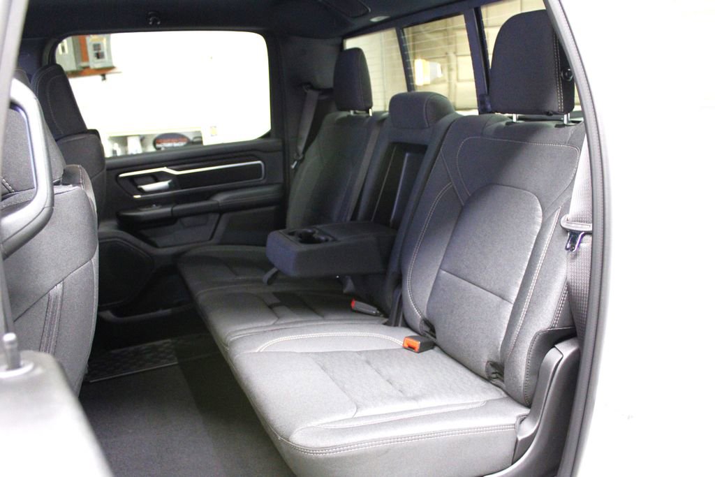 New 2026 RAM 1500 4x4 Crew Cab image 26