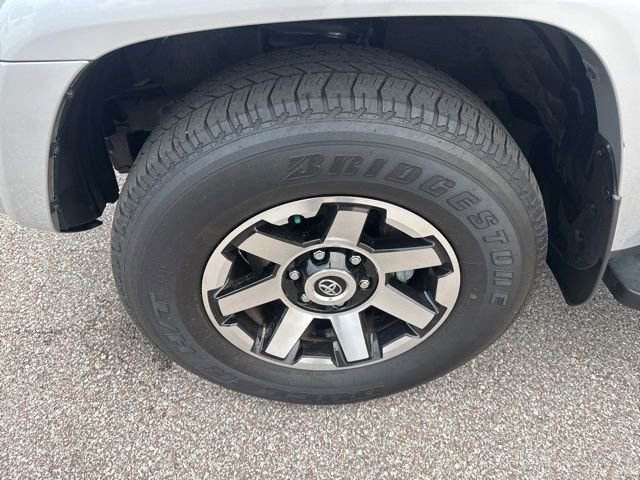Used 2024 Toyota 4Runner TRD Off-Road Premium AWD/4WD image 13