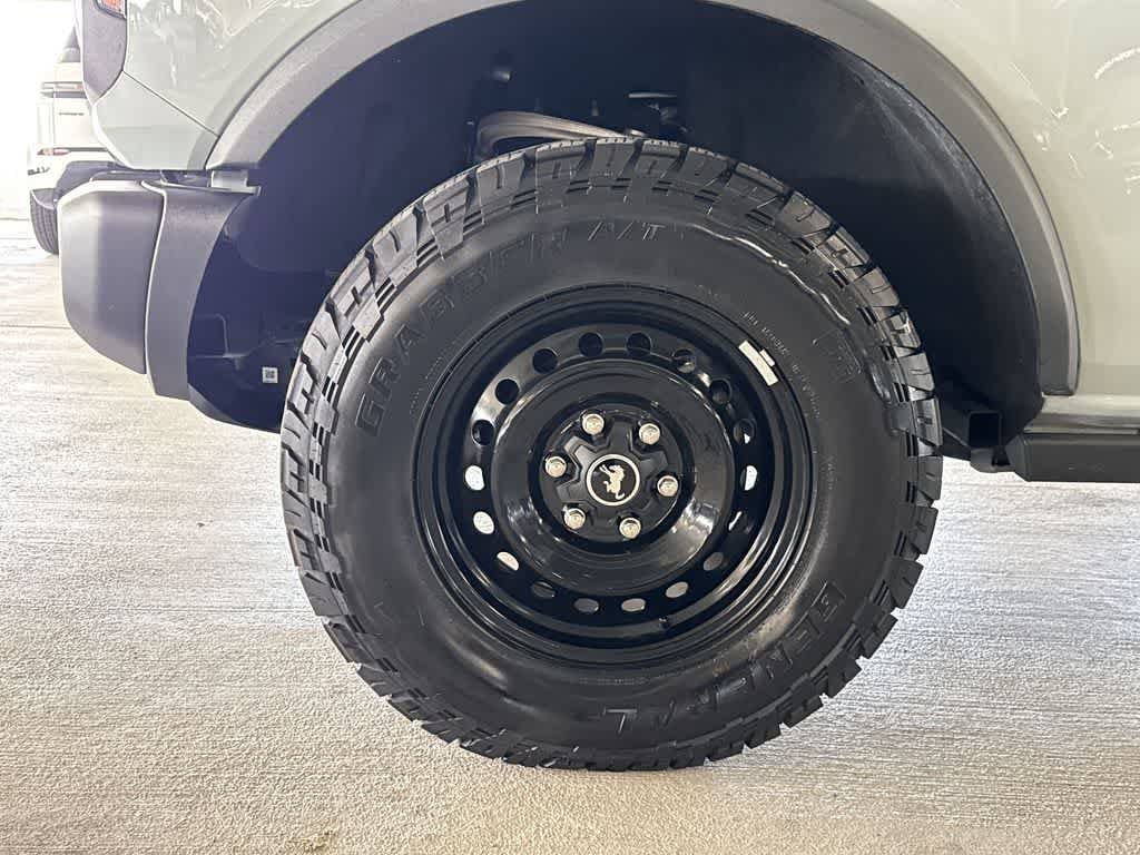 Used 2023 Ford Bronco Black Diamond AWD/4WD image 10