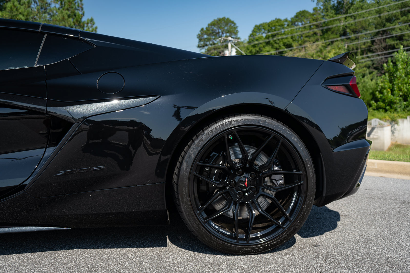 Used 2023 Chevrolet Corvette Z06 RWD image 35