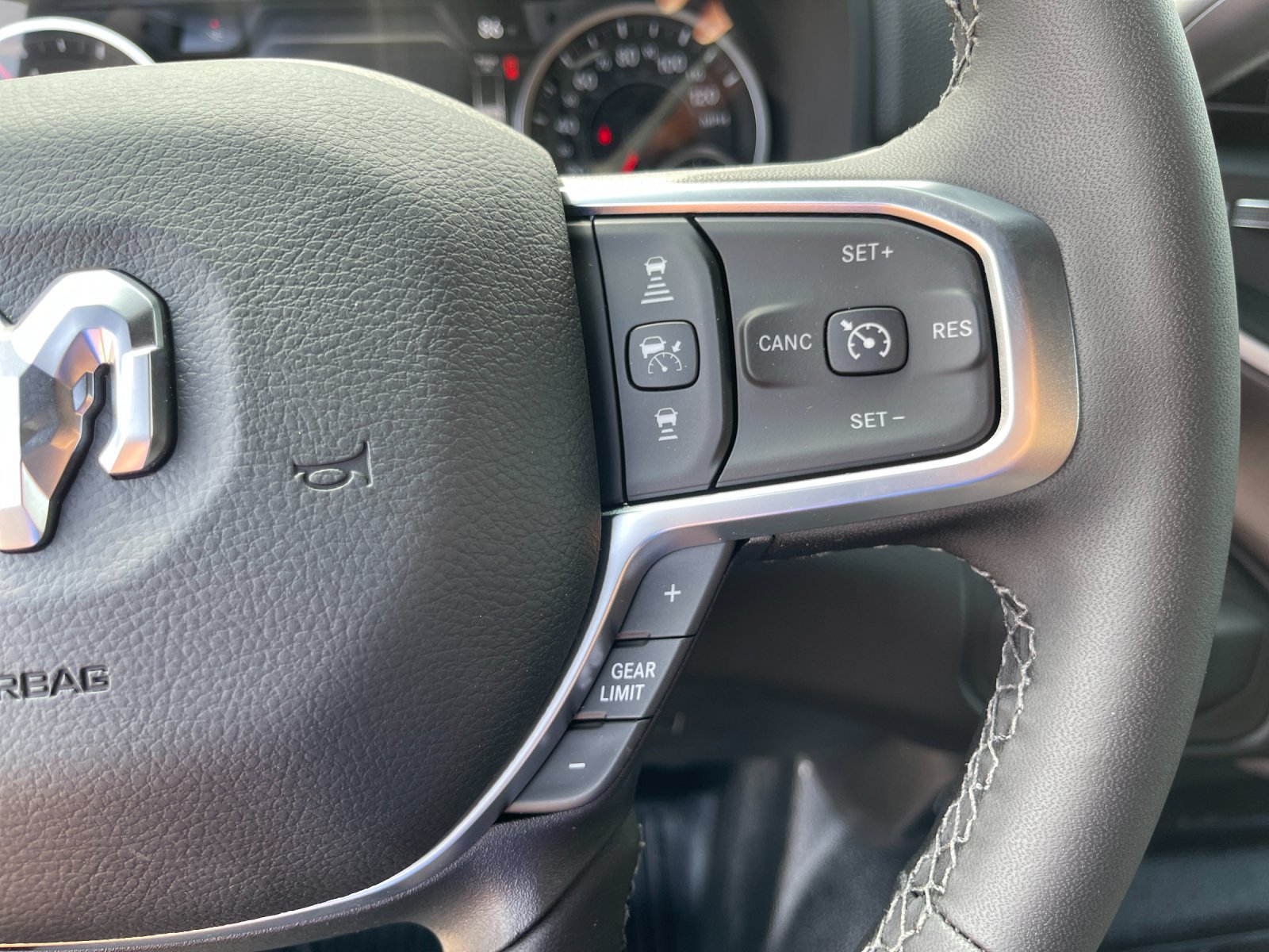 New 2026 RAM 3500 Big Horn AWD/4WD image 26